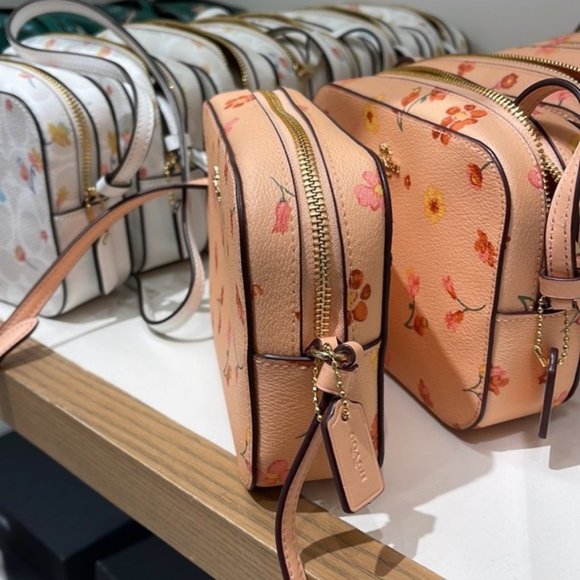 Coach c8699 Mini Camera Bag With Mystical Floral Print c8699 Faded Blush Multi - Picture 5 of 16